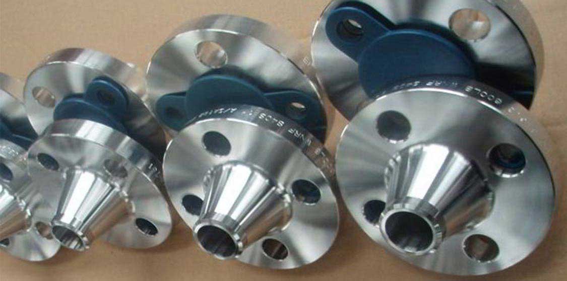 SMO 254 Flanges